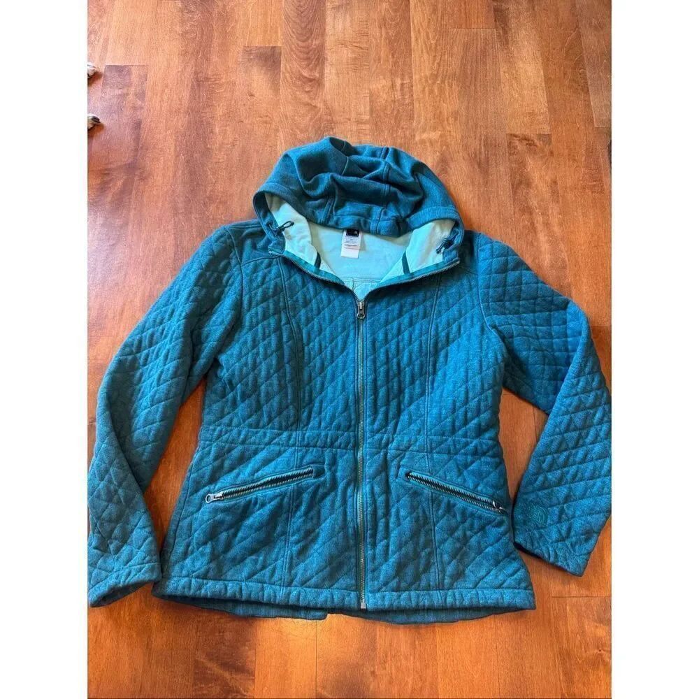 Woman’s The  north face quilted jacket size L